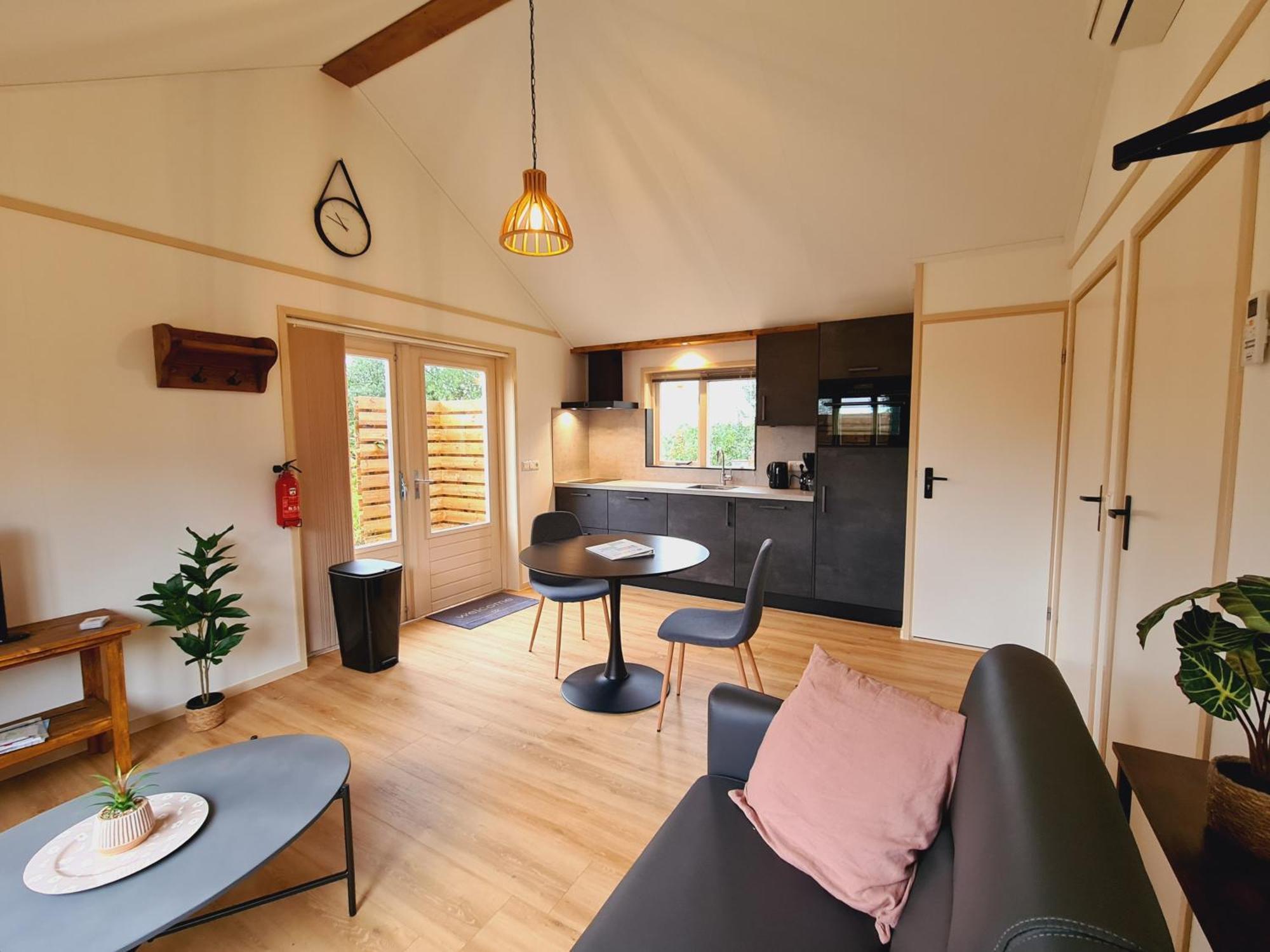 2-Persoons Luxe Vakantiewoning De Veenhoop Экстерьер фото
