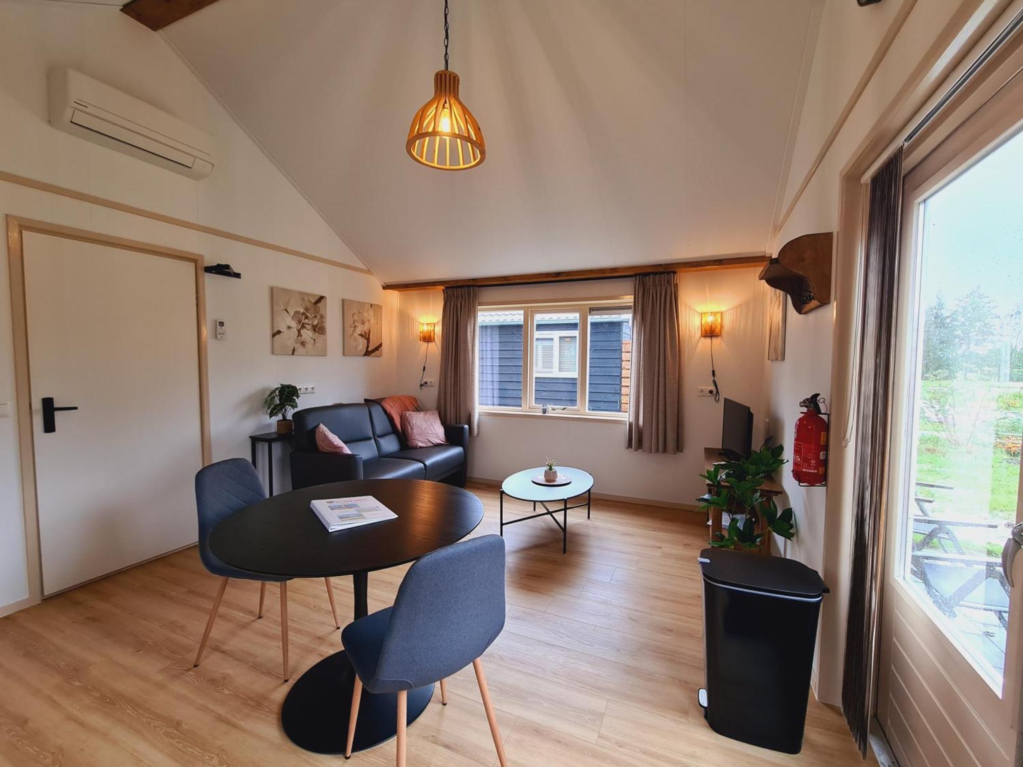 2-Persoons Luxe Vakantiewoning De Veenhoop Экстерьер фото