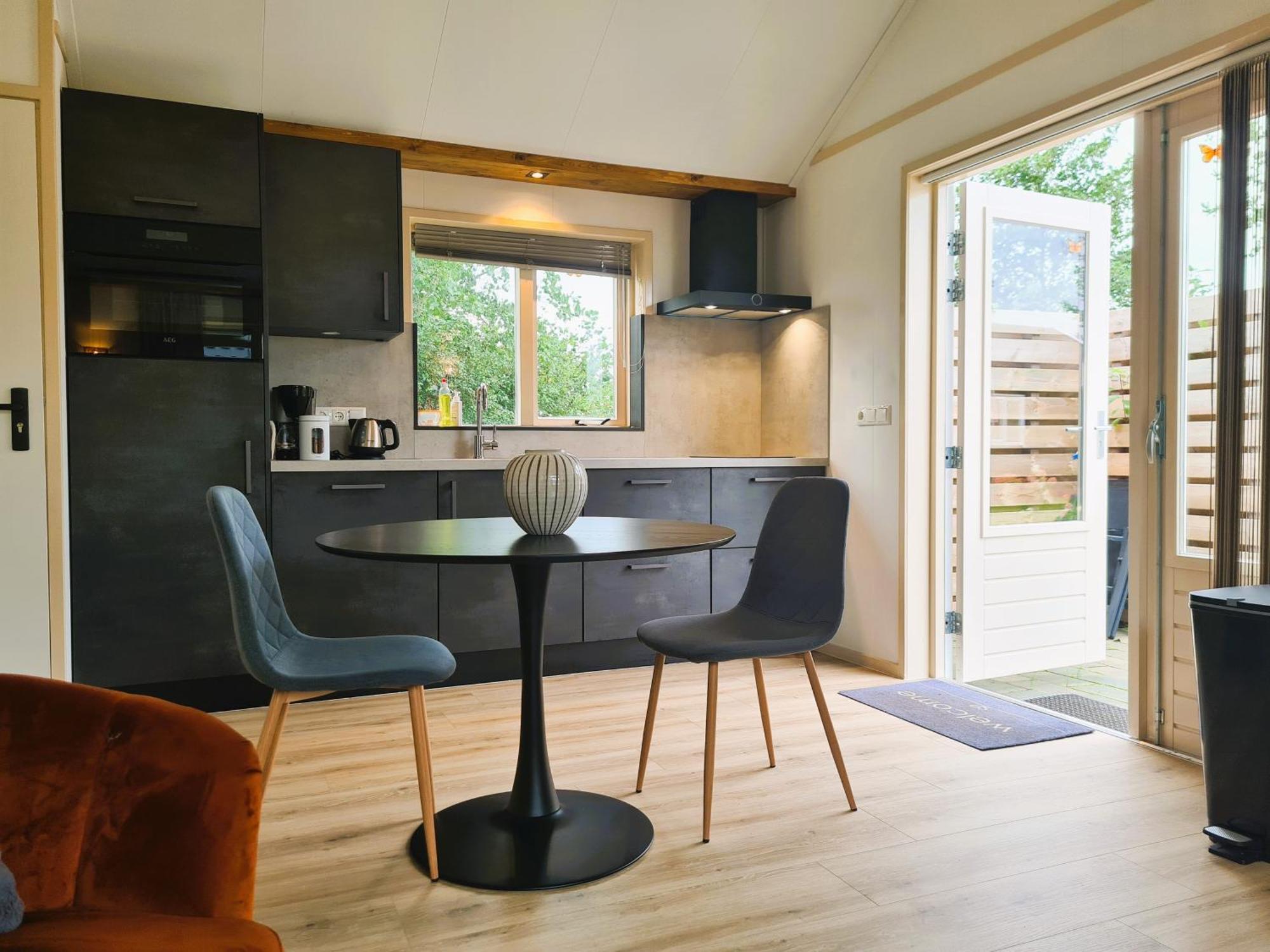 2-Persoons Luxe Vakantiewoning De Veenhoop Экстерьер фото
