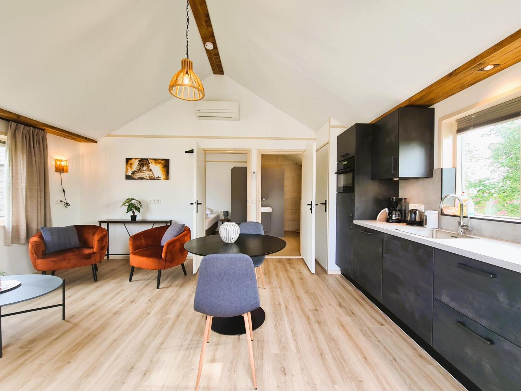 2-Persoons Luxe Vakantiewoning De Veenhoop Экстерьер фото