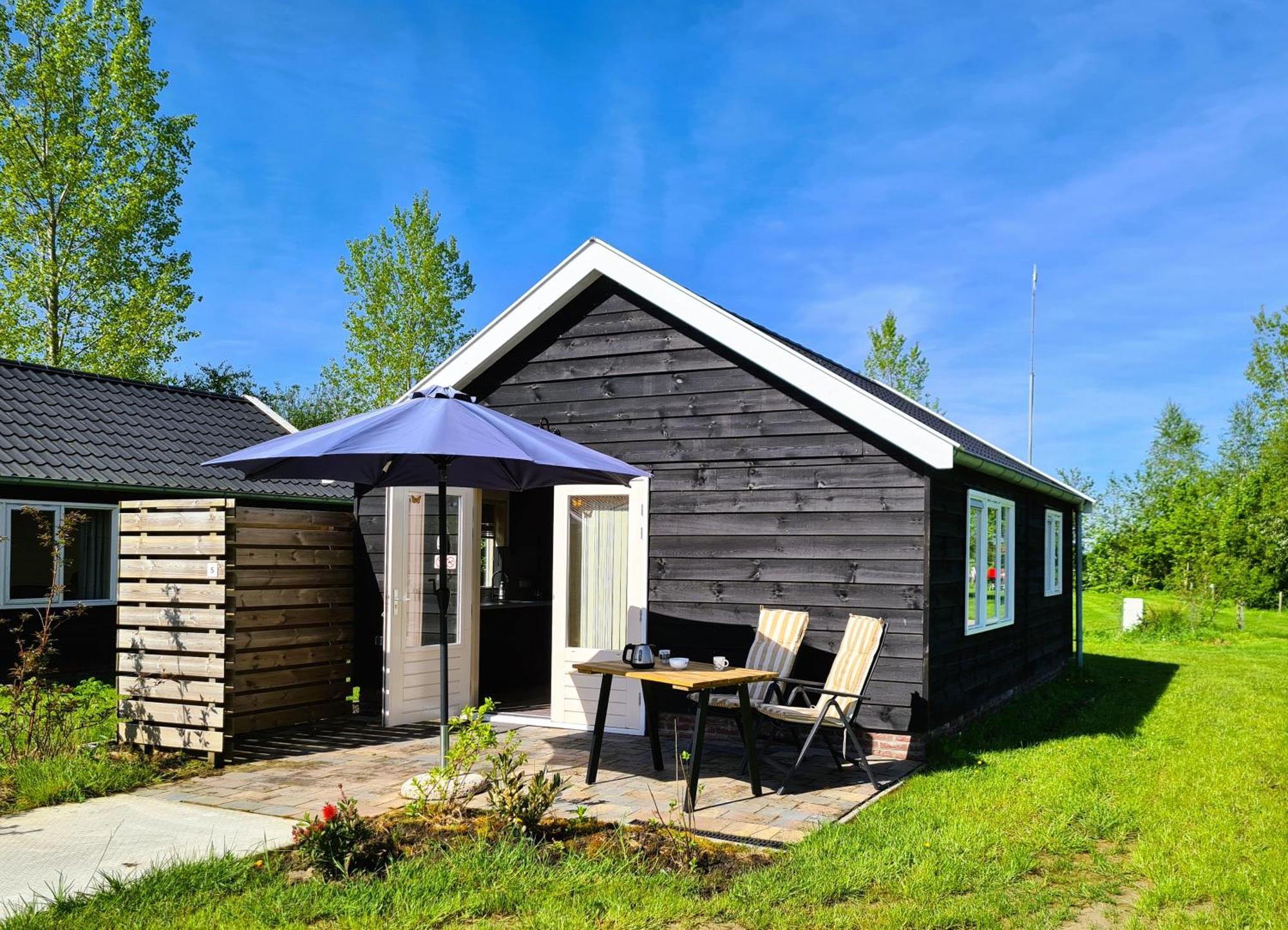 2-Persoons Luxe Vakantiewoning De Veenhoop Экстерьер фото